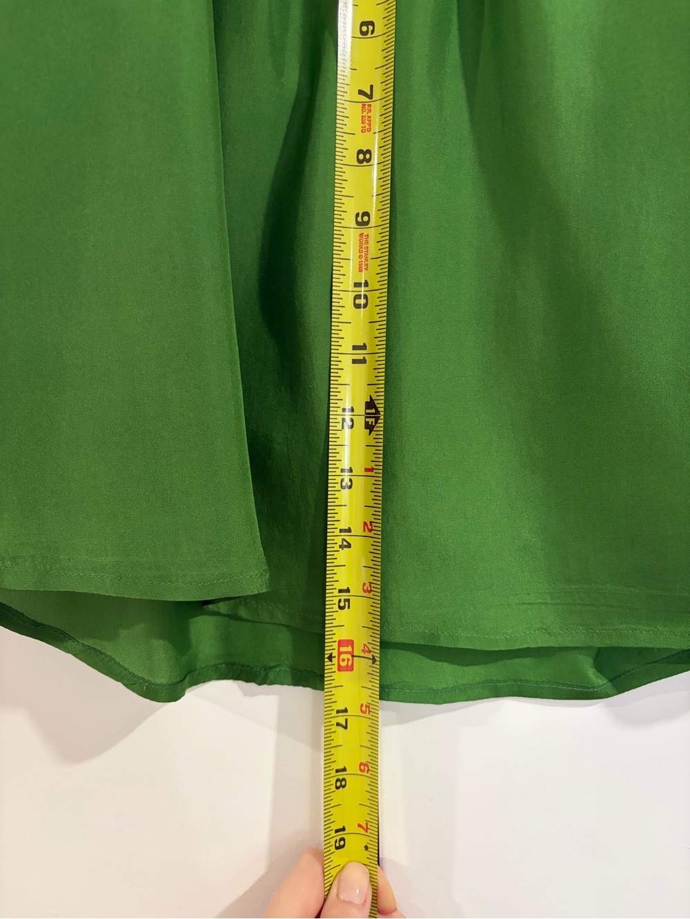 GLAM VINTAGE SOUL Green Puff Sleeve Women's Top, size S. - Picture 2 of 9
